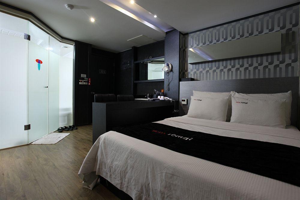 Hotel Moxy Seoul Insadong By Marriott Exterior foto