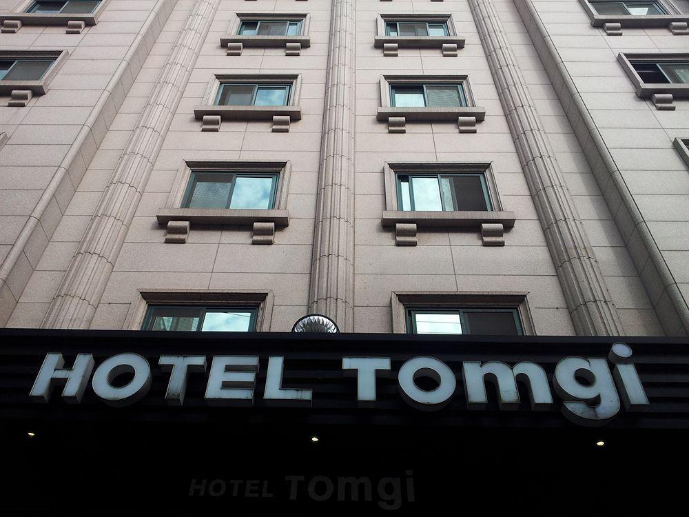 Hotel Moxy Seoul Insadong By Marriott Exterior foto