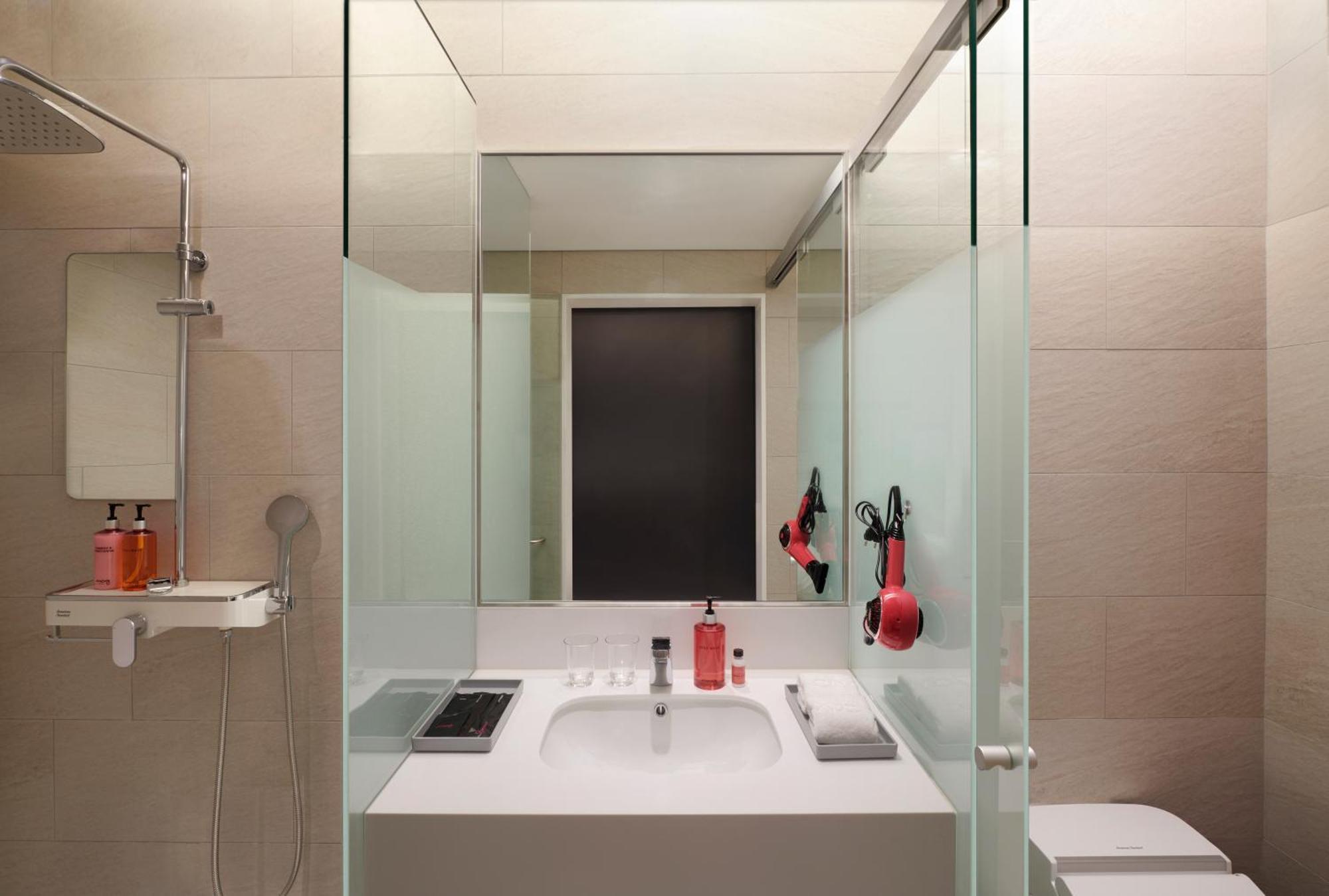 Hotel Moxy Seoul Insadong By Marriott Exterior foto