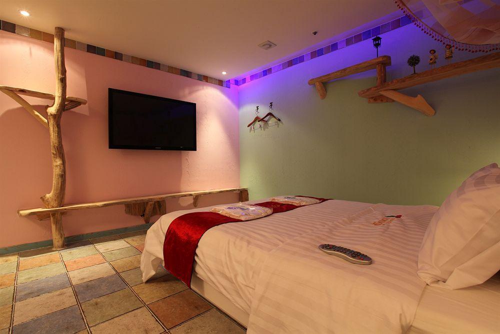 Hotel Moxy Seoul Insadong By Marriott Exterior foto